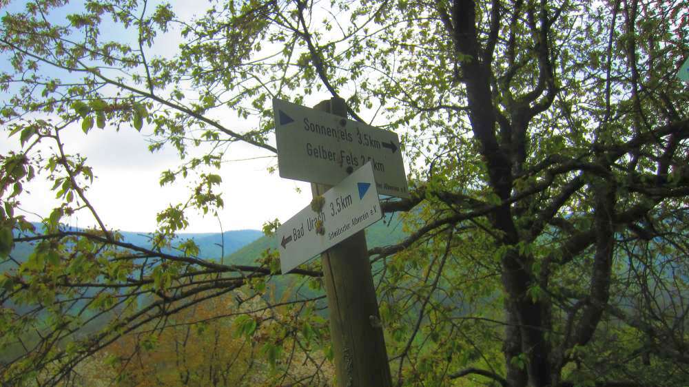 Wegweiser_Gelber_Fels