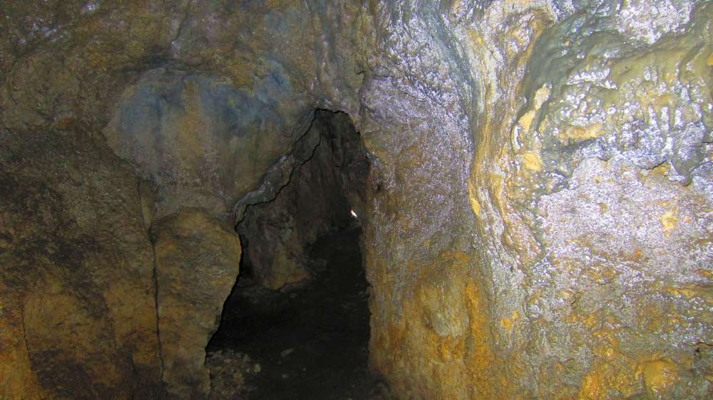 Dreieingangshoehle