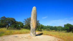 Menhir da Meada