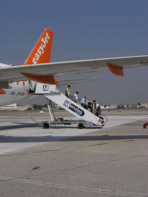 easyJet
