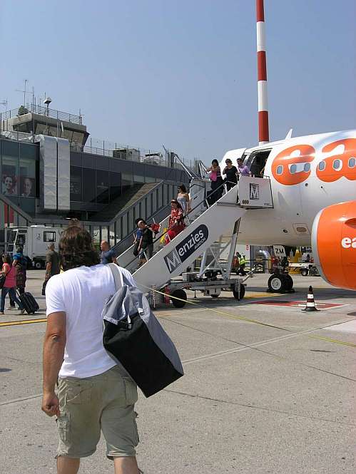 easyJet