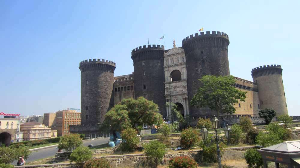 Castel_Nuovo