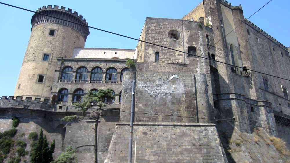 Castel_Nuovo