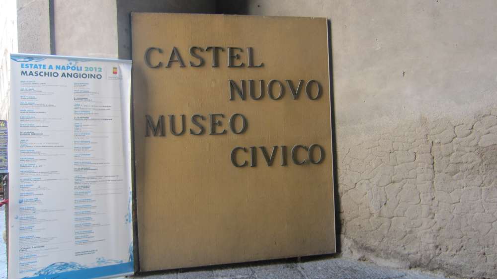 Castel_Nuovo