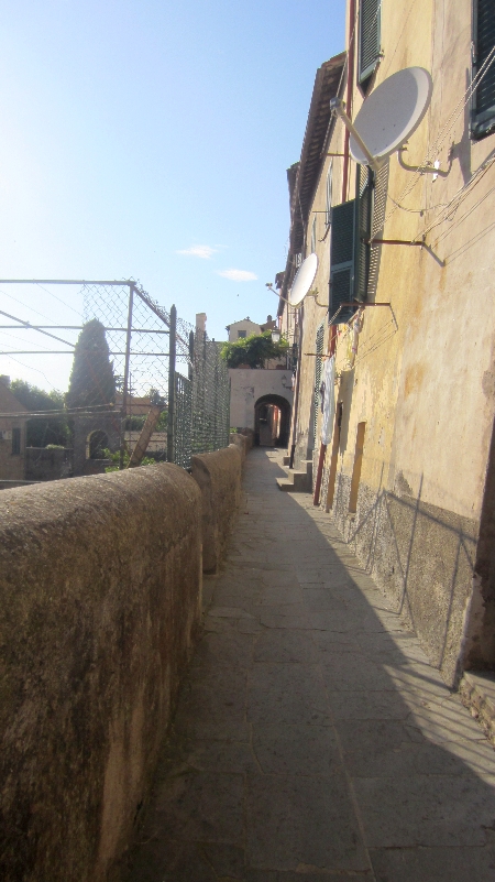 Tuscania