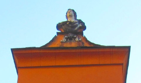 Detail