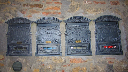 Volterra_Briefkaesten