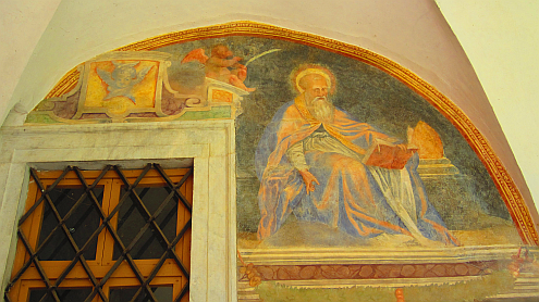 Pietrasanta_Buecherei