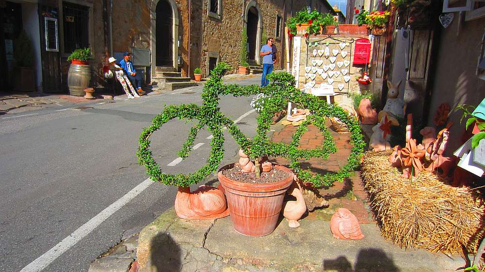 Bolgheri_FahrradSkulptur