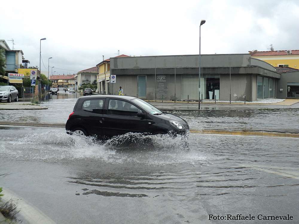Unwetter_in_Viareggio