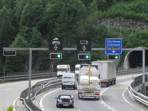 Gotthard_Tunnel