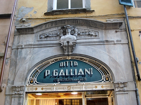 IMAG_Lucca_Laden_Galliani