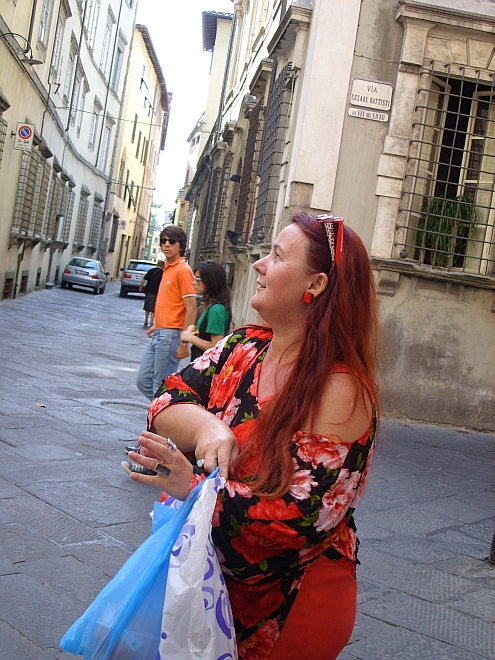 IMAG_Lucca_Iris_Einkauf