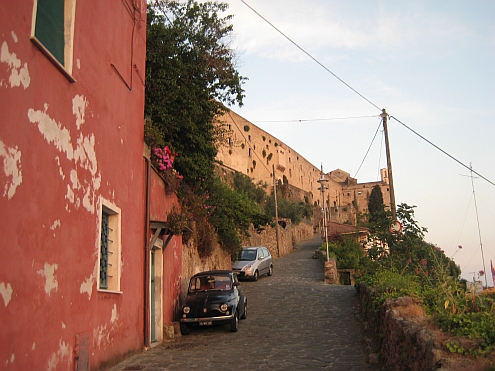 IMAG_Castello_Malaspina