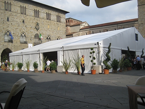 IMAG_Pistoia_Piazza_dell_Duomo