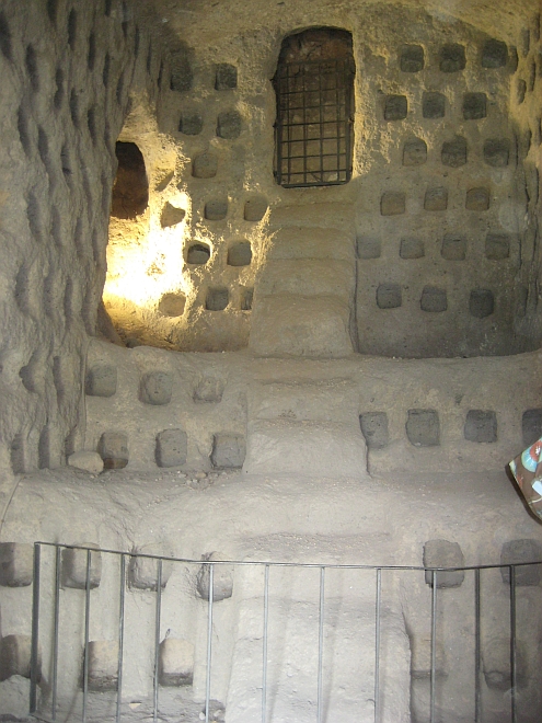 IMAG__Orvieto_Keller_Taubenschlag