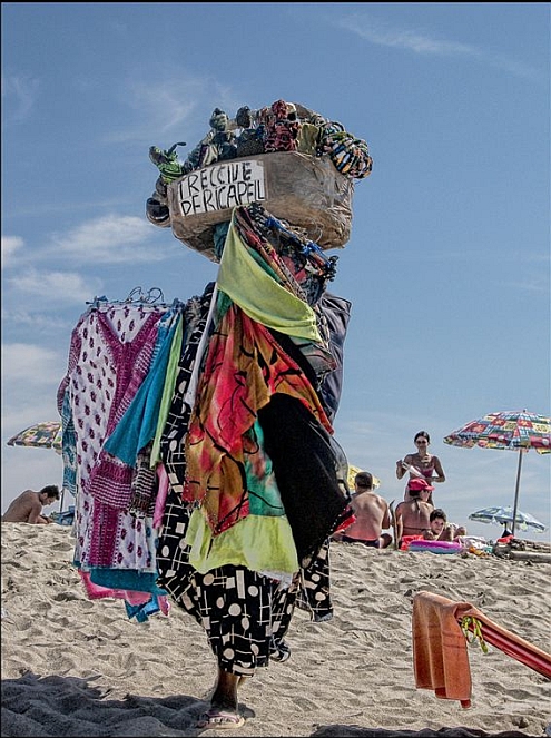 IMAG_Torre_del_Lago_Strandverkaeufer